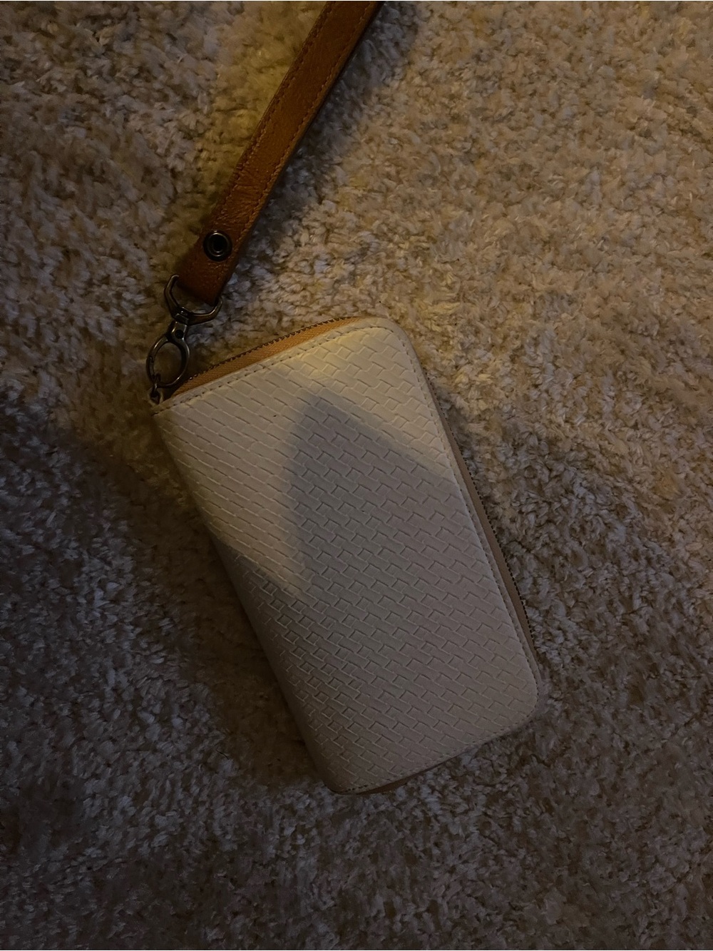 thirty-one Cream Woven Zip Wristlet with Tan Strap